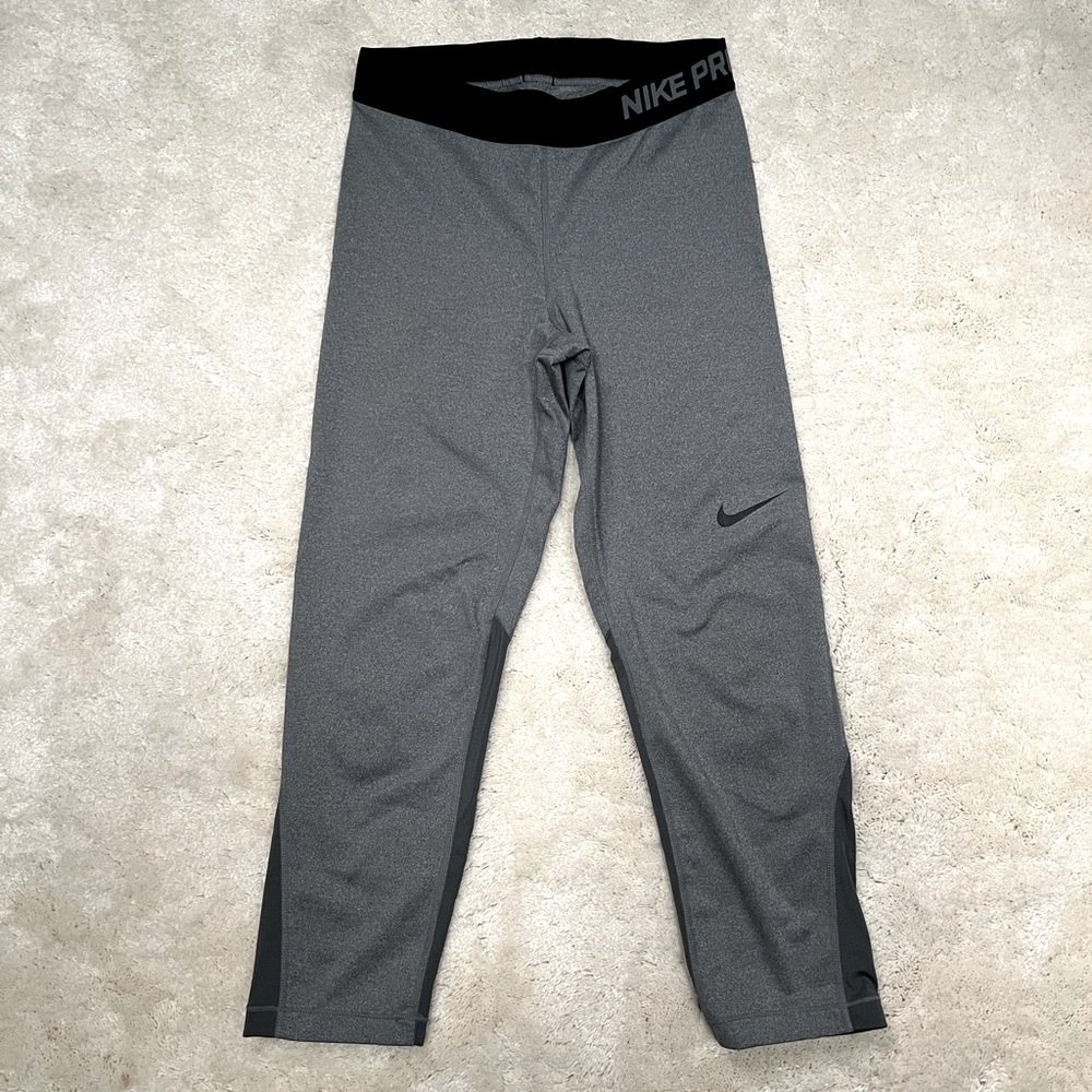 3/$20 DEAL! Nike Leggings